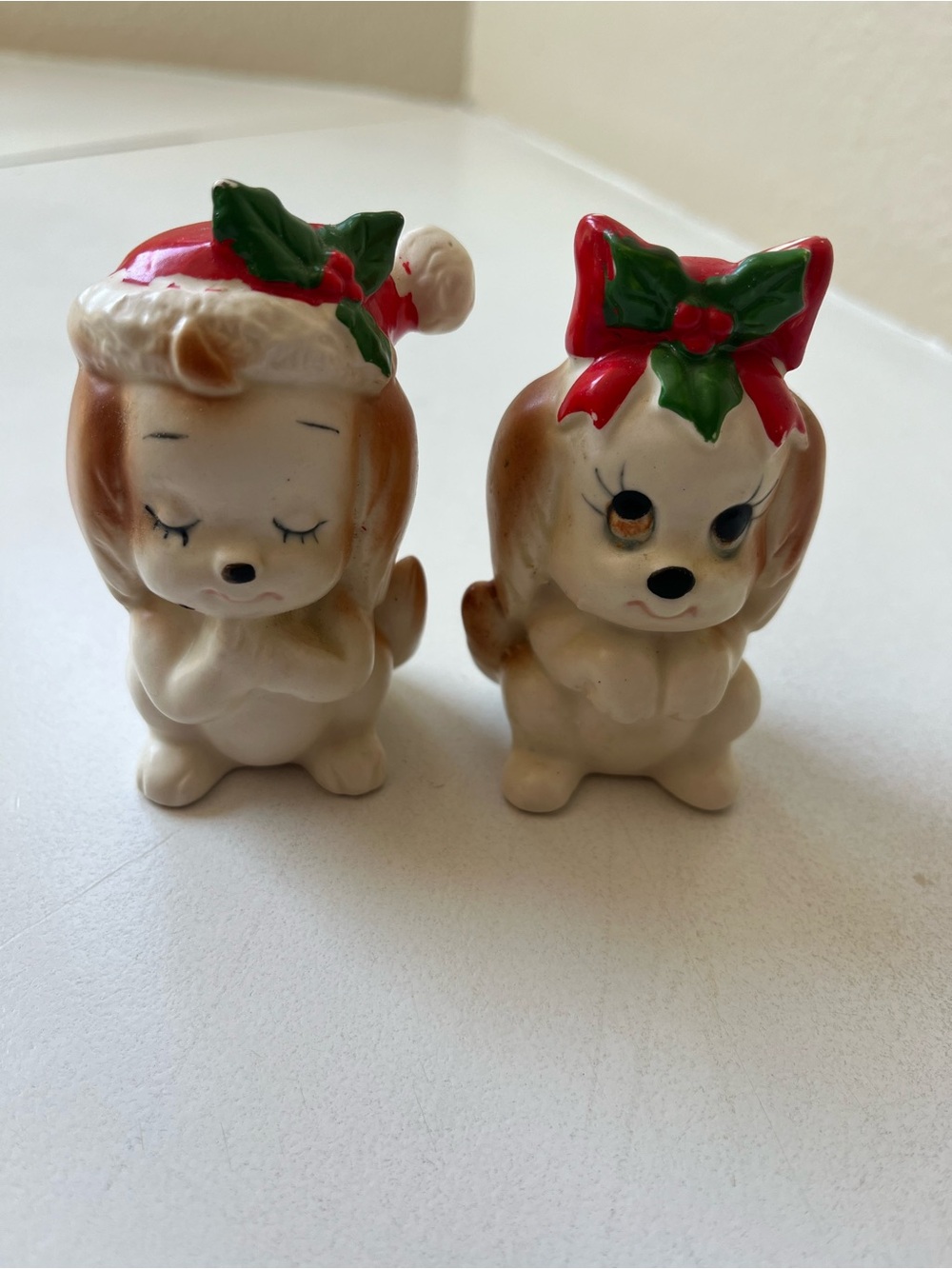 Vintage Lefton Christmas Ceramic Dog Puppy Salt & Pepper Shakers Kitsch